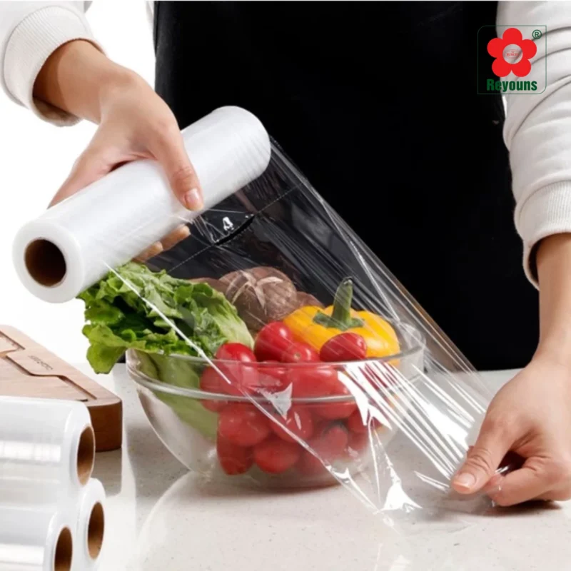 Màng bọc thực phẩm làm từ gì? Loại màng bọc nào an toàn