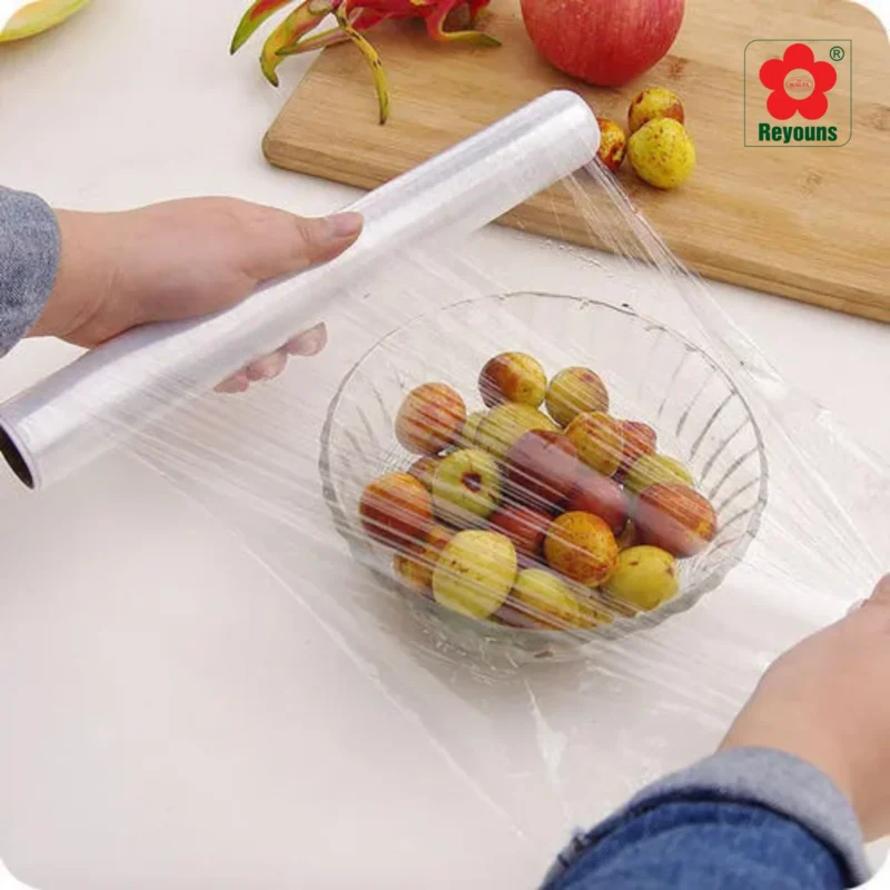 Màng bọc thực phẩm làm từ gì? Loại màng bọc nào an toàn