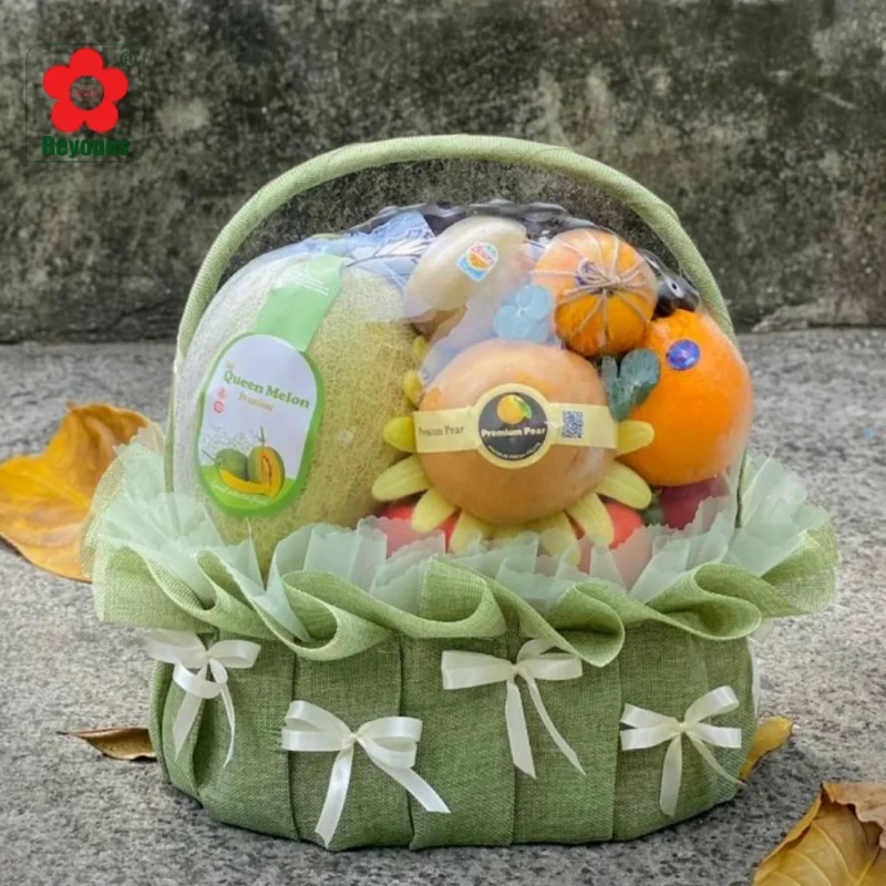 Hướng dẫn cách bọc giỏ hoa quả bằng màng bọc thực phẩm dễ làm