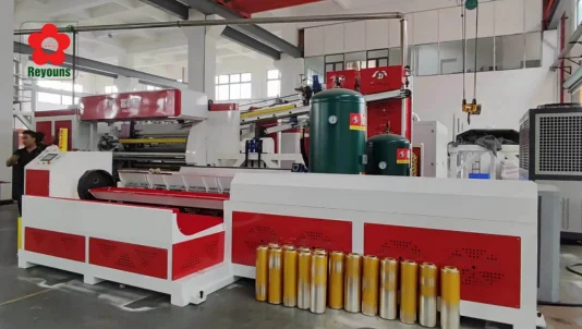 Máy sản xuất màng bọc thực phẩm: Công dụng, đặc tính, giá cả