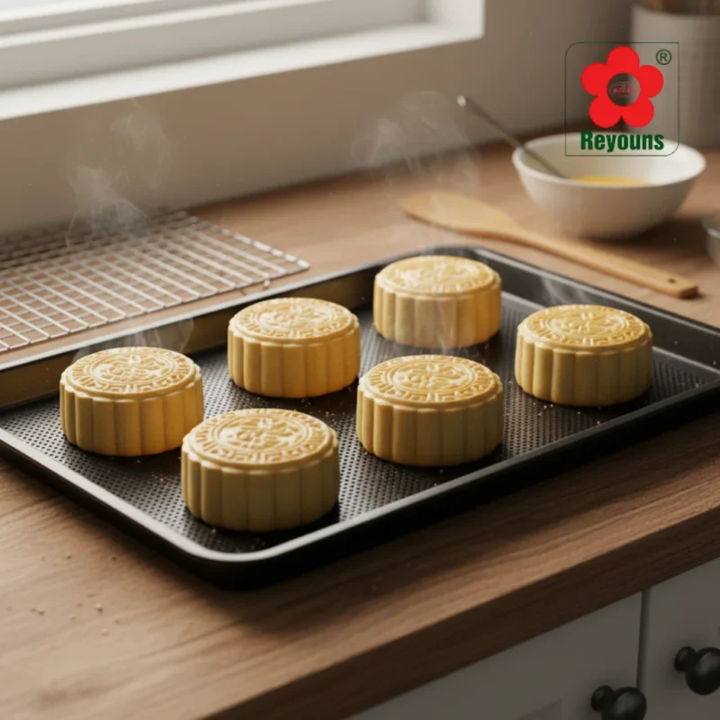 Bánh trung thu nướng xong bao lâu thì mềm? Bí quyết giúp bánh nhanh mềm thơm