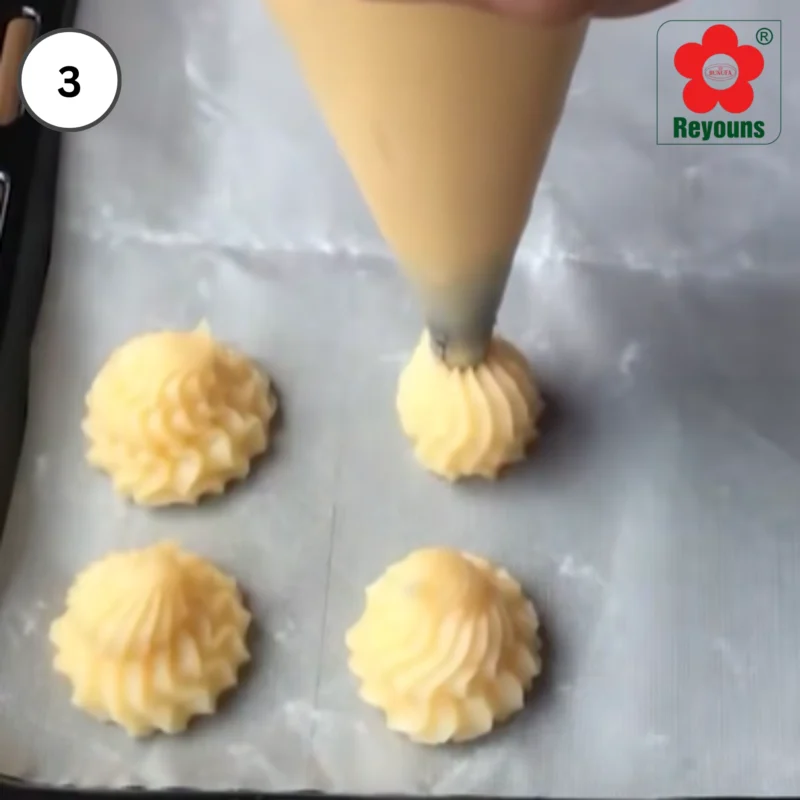 Cách làm bánh su kem không cần bột bắp thơm ngon, chuẩn vị