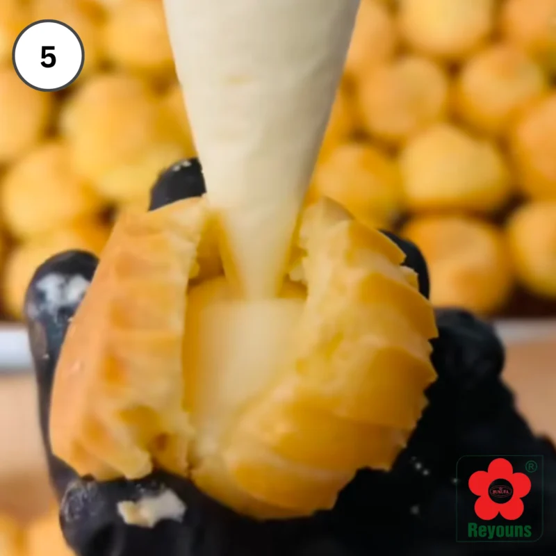 Cách làm bánh su kem không cần bột bắp thơm ngon, chuẩn vị