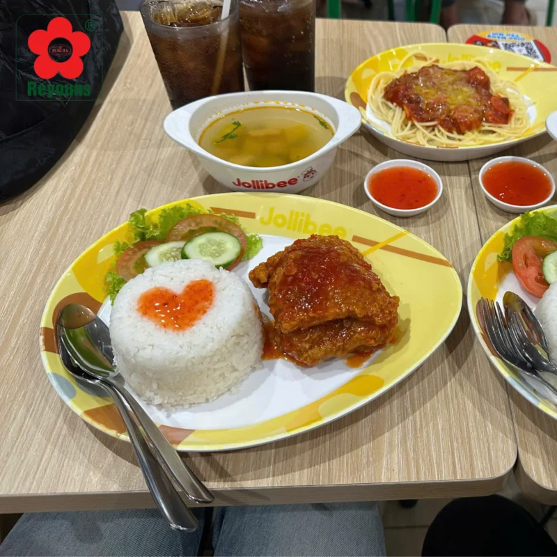 Bật mí cách làm gà rán Jollibee ngon, chuẩn, dễ làm tại nhà