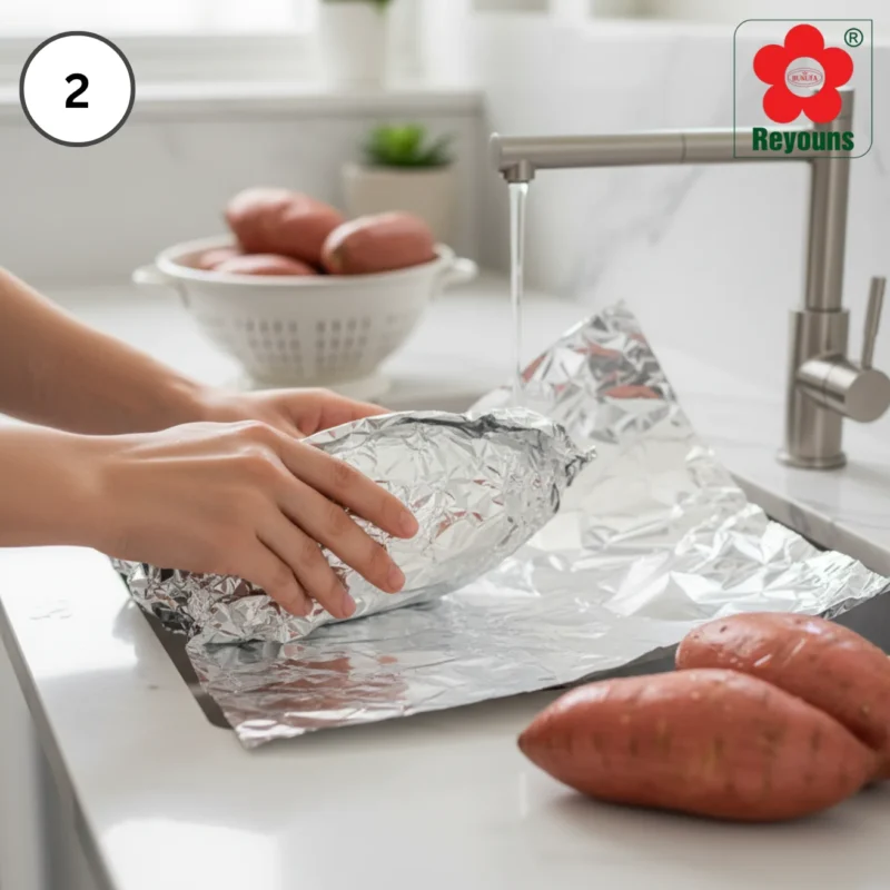 Cách làm khoai lang bọc giấy bạc nướng thơm ngon, dễ làm tại nhà