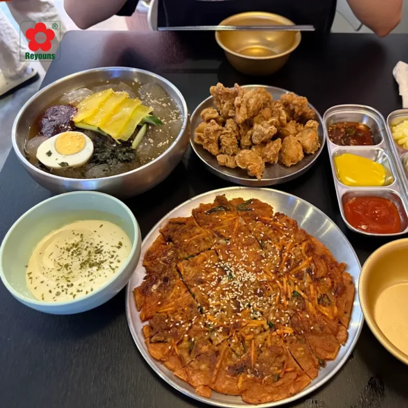 Khám phá menu Pacho Pocha mới nhất: Giá cả, không gian và review chi tiết