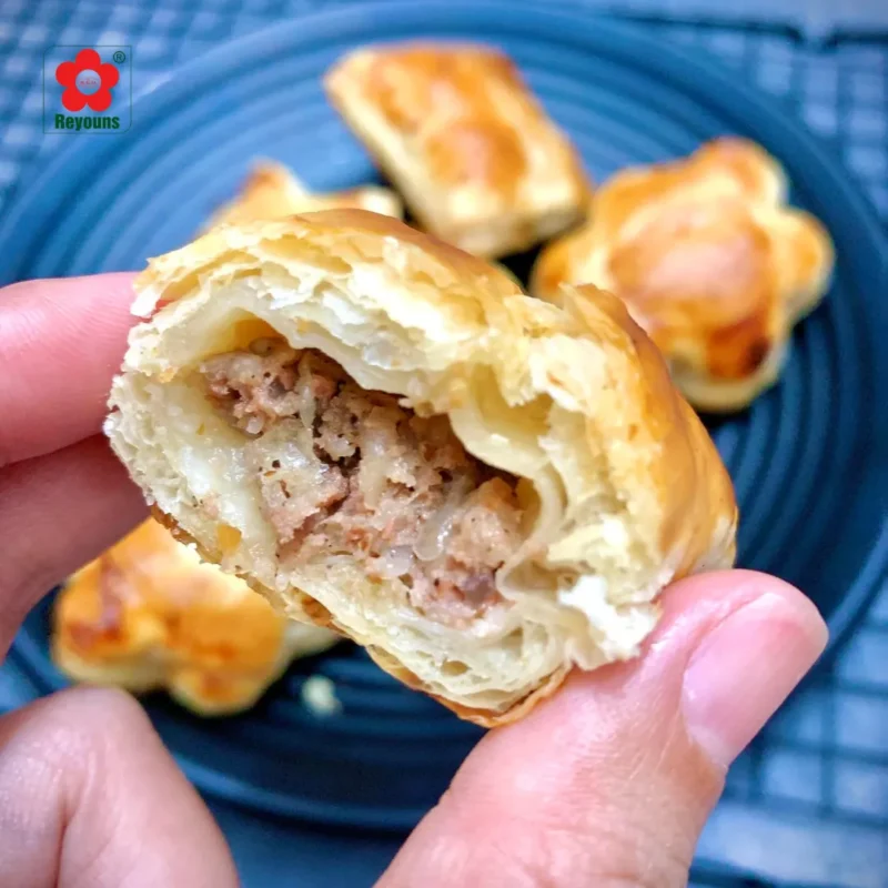 Cách làm bánh Pateso bằng bột mì tại nhà siêu đơn giản và thơm ngon