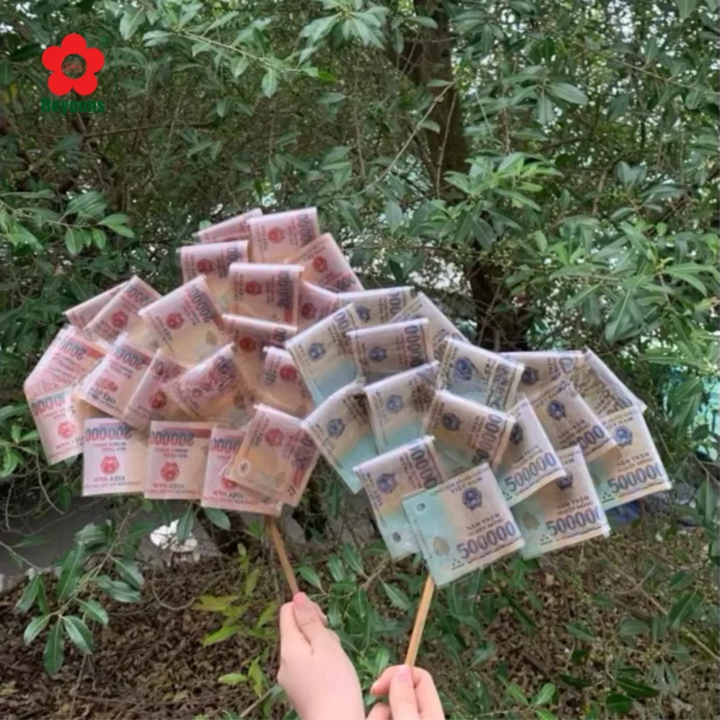 Cách làm bó hoa bằng tiền 500k đẹp mắt và độc đáo