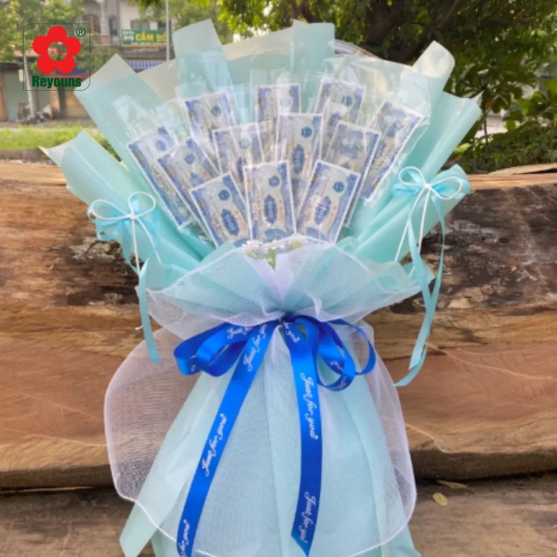 Cách làm bó hoa bằng tiền 500k đẹp mắt và độc đáo