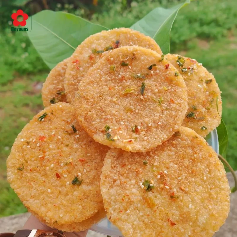 Cách làm cơm cháy từ cơm nguội không cần phơi nắng giòn rụm, vàng đều tại nhà