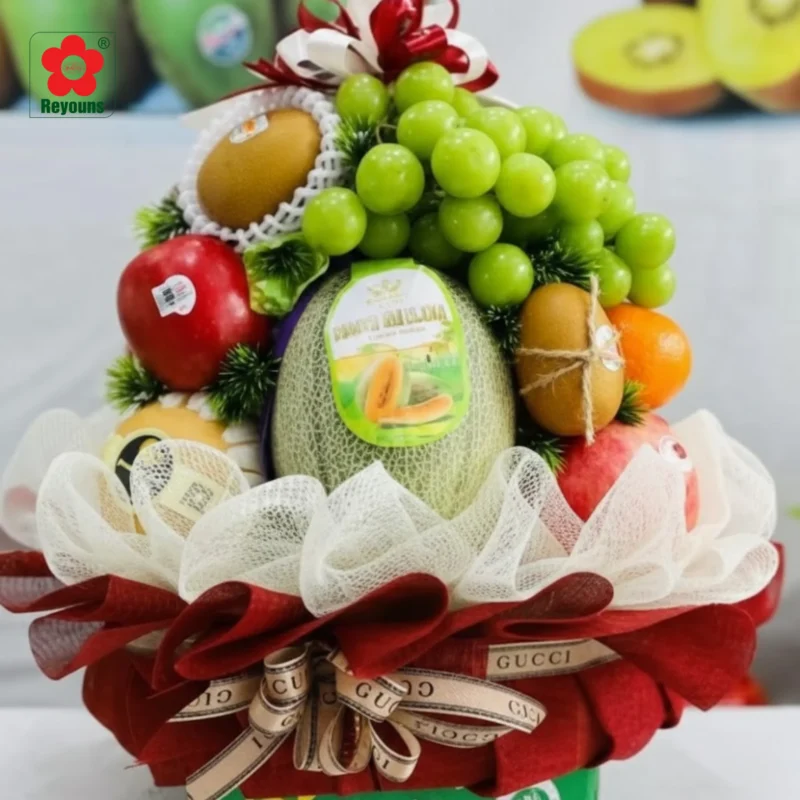 Cách làm giỏ hoa quả 20 tháng 11 đẹp, đơn giản, ý nghĩa tặng thầy cô