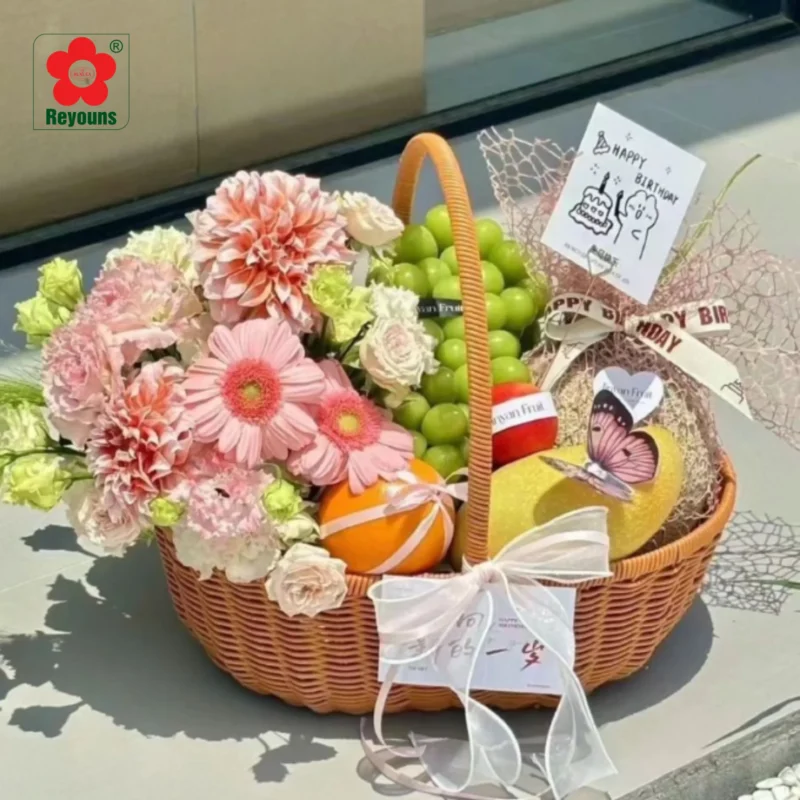 Cách làm giỏ trái cây kèm hoa đẹp, đơn giản, dễ làm tại nhà