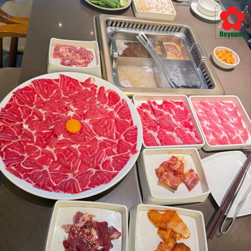 So sánh Haidilao và Manwah, Hutong: Nhà hàng lẩu nào đáng thử nhất?