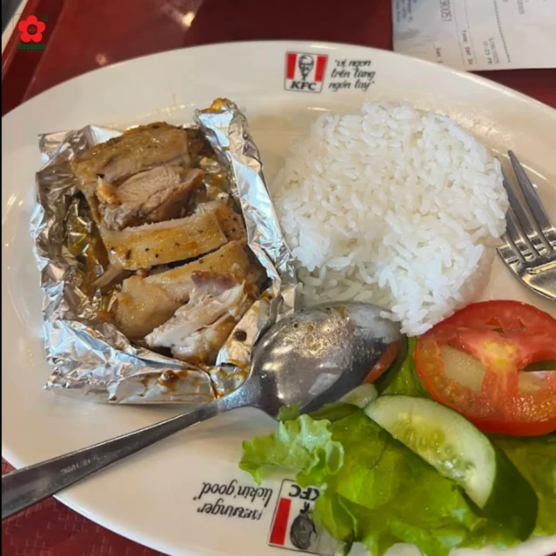 50+ Hình ảnh gà rán KFC giòn rụm, vàng ươm hấp dẫn