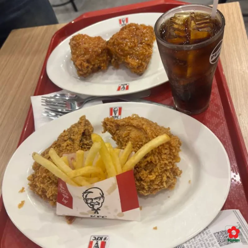 50+ Hình ảnh gà rán KFC giòn rụm, vàng ươm hấp dẫn