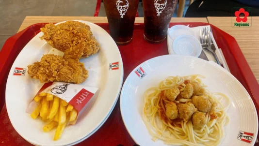 50+ Hình ảnh gà rán KFC giòn rụm, vàng ươm hấp dẫn