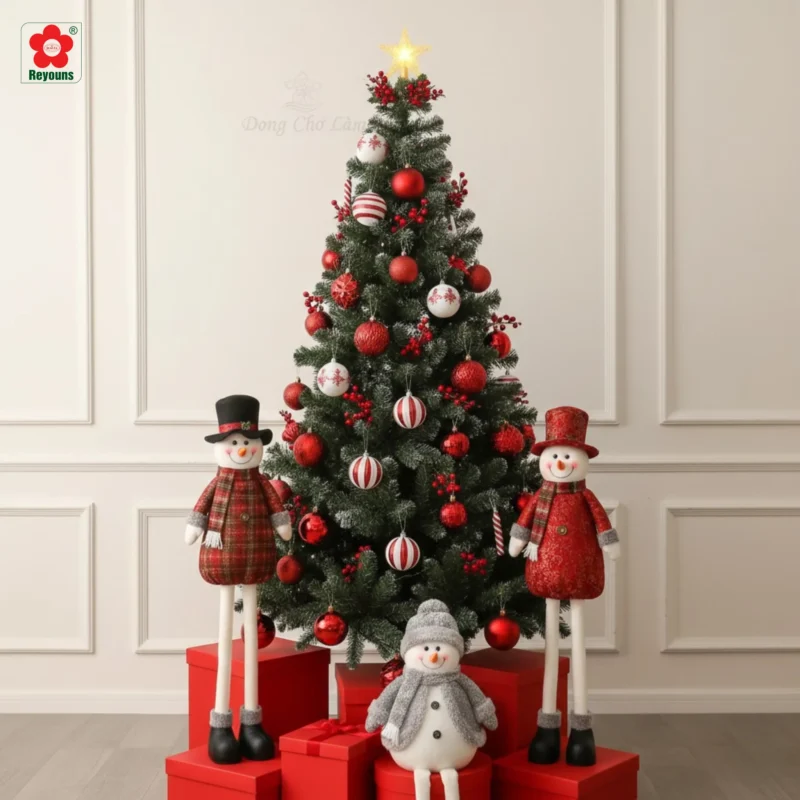 49+ Ý tưởng trang trí cây thông Noel màu đỏ đẹp, nổi bật mùa Giáng Sinh