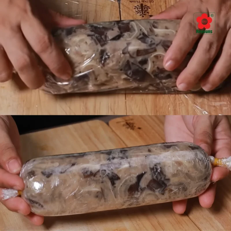 Cách làm giò thủ bằng màng bọc thực phẩm đơn giản, không cần khuôn