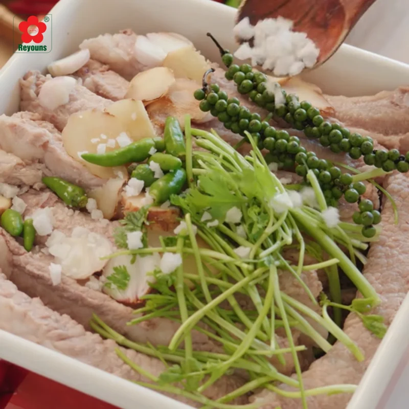 Cách làm tháp sườn cay Thái Lan đơn giản, đậm đà chuẩn vị