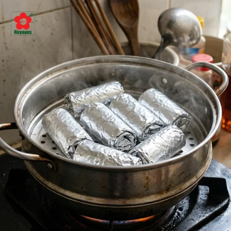 Cách làm chả ốc lá lốt hấp giấy bạc ngon, giòn dai tại nhà