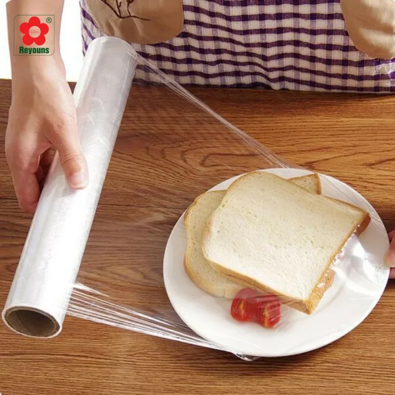 Màng bọc thực phẩm Đồng Tâm an toàn, bám dính tốt, tiện lợi cho mọi gia đình